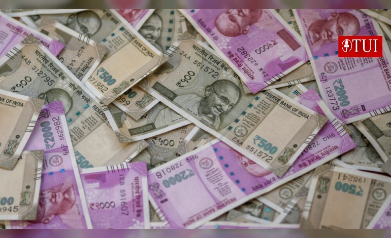 ১০০ দিনের কাজ থেকে কোটি টাকা উদ্ধার, ভাইরাল ভাদুগানে উঠে এল পার্থ-অর্পিতাও